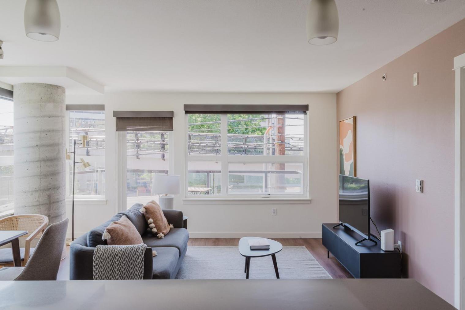 Apartment Blueground Lqa Gym Wd Courtyard Games Sea-763